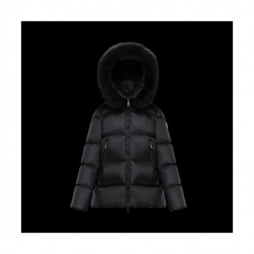 [몽클레어]Moncler 2020 Womens Patch Logo Modern Duck Down Padding - 몽클레어 2020 여성 패치 로고 모던 덕다운 패딩 Moc02046x.Size(s 