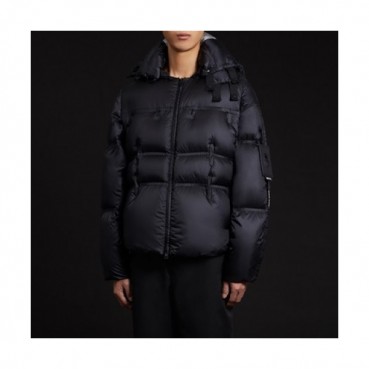 [몽클레어]Moncler 2020 Mens Patch Logo Modern Duck Down Padding - 몽클레어 2020 남성 패치 로고 모던 덕다운 패딩 Moc01986x.Size(m 