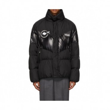 [몽클레어]Moncler 2020 Mens Patch Logo Modern Duck Down Padding - 몽클레어 2020 남성 패치 로고 모던 덕다운 패딩 Moc01938x.Size(m 