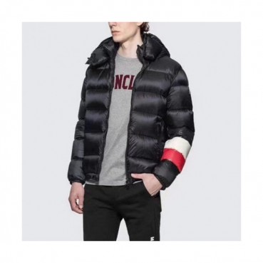 Moncler  2019 Mens Patch Logo Modern Goose Down Padding - 몽클레어 2019 남성 패치 로고 모던 구스다운 패딩 Moc01240x.Size(m 