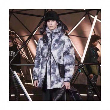 Moncler  2019 Mens Patch Logo Modern Goose Down Padding - 몽클레어 2019 남성 패치 로고 모던 구스다운 패딩 Moc01114x.Size(s