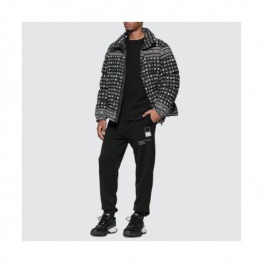 Moncler  2019 Mens Patch Logo Modern Goose Down Padding - 몽클레어 2019 남성 패치 로고 모던 구스다운 패딩 Moc01050x.Size(m 
