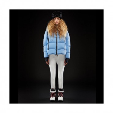 Moncler 2019 Womens Patch Logo Modern Duck Down Short Padding - 몽클레어 2019 여성 패치 로고 모던 덕다운 숏패딩 Moc01029x.Size(s 