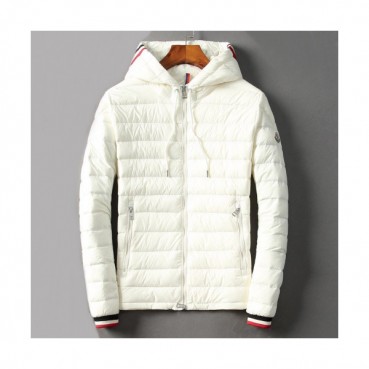Moncler 2019 Mens Patch Logo Modern Down Padding - 몽클레어 2019 남성 패치 로고 모던 다운패딩 Moc0861x.Size(m 