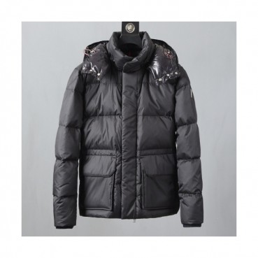 Moncler 2019 Mens Patch Logo Modern Down Padding - 몽클레어 2019 남성 패치 로고 모던 다운패딩 Moc0795x.Size(m 