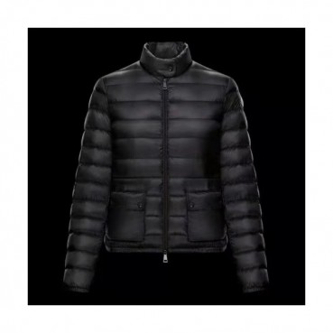 Moncler 2019 Womens Patch Logo Modern Down Padding - 몽클레어 2019 여성 패치 로고 모던 다운 패딩 Moc0612x.Size(m 