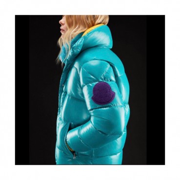 Moncler 2019 Womens Patch Logo Modern Down Padding - 몽클레어 2019 여성 패치 로고 모던 다운 패딩 Moc0573x.Size(s 
