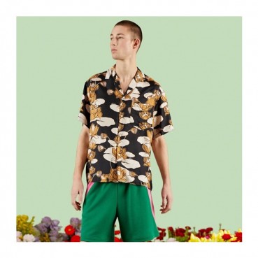 구찌 남성 트렌디 블랙 반팔 셔츠 - Gucci Mens Black Short sleeved Tshirts 