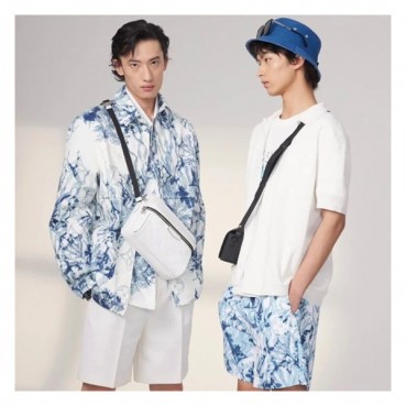 루이비통 남성 블루 셔츠 - Louis vuitton Mens Blue Tshirts 