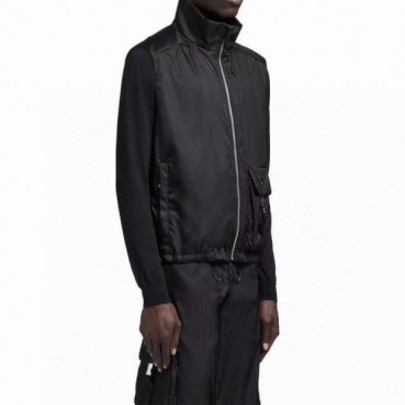 프라다 남/녀 블랙 다운 베스트 - Prada Unisex Black Down Vest 
