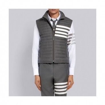 [톰브라운]Thom Browne 2020 Mens Patch Logo Down Pedding Vest - 톰브라운 2020 남성 패치 로고 다운 패딩 조끼 Thom01141x.Size(m 