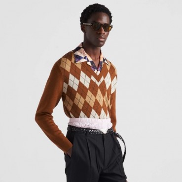 프라다 남성 브이넥 스웨터 - Prada Mens V