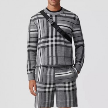버버리 남성 크루넥 그레이 니트 - Burberry Mens Gray Knits 