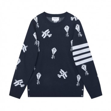 톰브라운 남성 캐쥬얼 네이비 니트 - Mens Navy Knit 
