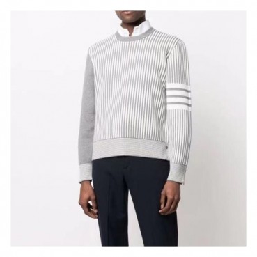 톰브라운 남성 캐쥬얼 그레이 니트 - Mens Gray Knit 
