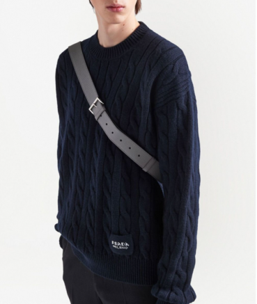 프라다 남성 크루넥 네이비 니트 - Mens Navyy Knits 