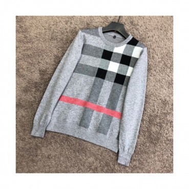 Burberry 2019 Mens Retro Logo Crew-neck Wool Sweater 