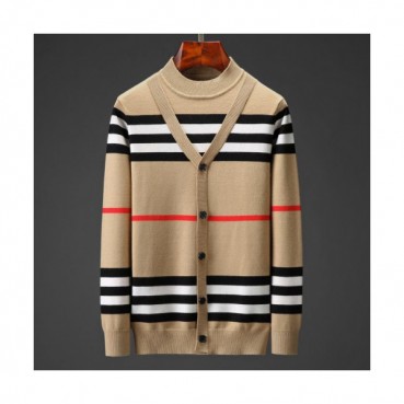 Burberry 2019 Mens Retro Logo Crew-neck Wool Sweater 