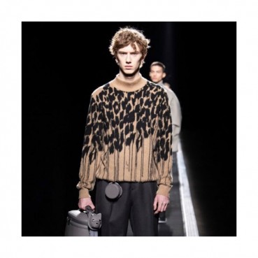 Dior 2019 Mens Retro Logo Turtle-neck Sweater 