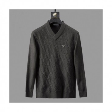 Armani 2019 Mens V-neck Wool Sweater 