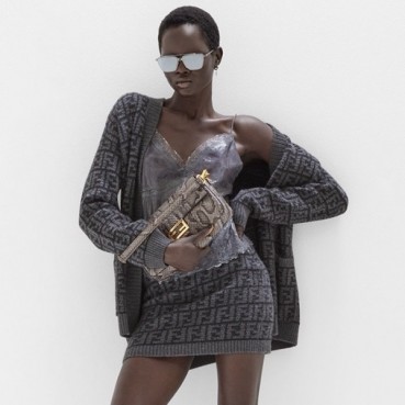 Fendi Womens V-neck Cardigan 