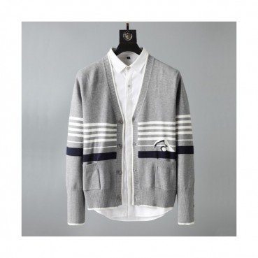 [톰브라운]Thom Browne 2020 Mens Strap V-neck Cardigan 