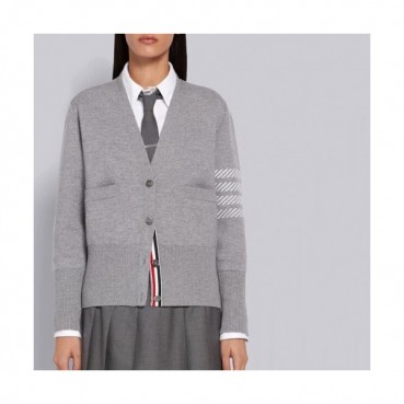 [톰브라운]Thom Browne 2020 Mm/Wm Strap V-neck Cardigan 