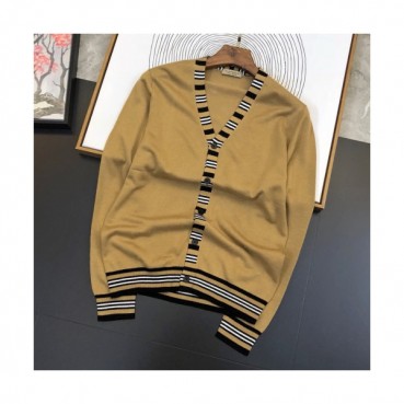 Burberry 2019 Mens Vintage V-neck Wool Cardigan 