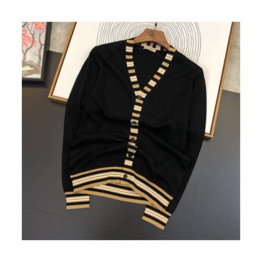 Burberry 2019 Mens Vintage V-neck Wool Cardigan 