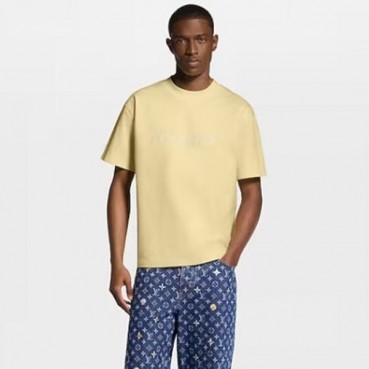 루이비통 남성 자수 시그니처 반팔 티셔츠 - Louis vuitton Mens Embroidered Signature Short