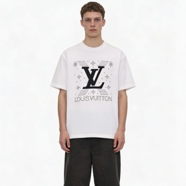 루이비통 남성 라운드 반팔 티셔츠 - Louis vuitton Mens Round Tshirt 
