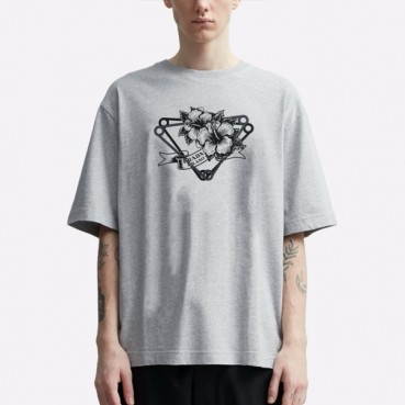 프라다 남성 그레이 반팔 티셔츠 - Prada Mens Round Tshirts 