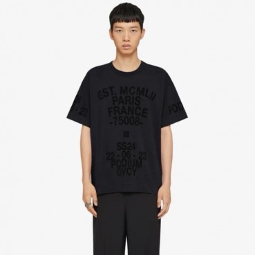 지방시 남성 블랙 반팔 티셔츠 - Givenchy Mens Black Tshirts 