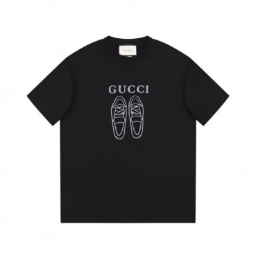 구찌 남/녀 블랙 크루넥 반팔티 - Gucci Unisex Black Short sleeved Tshirts 