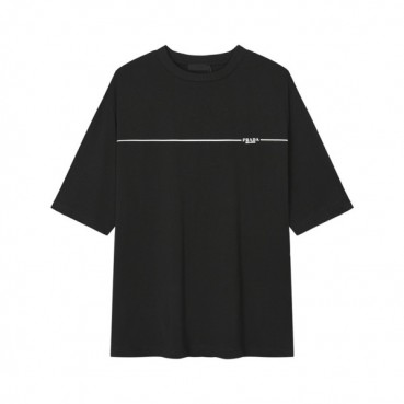 프라다 남성 크루넥 블랙 반팔티 - Prada Mens Black Short sleeved Tshirts 