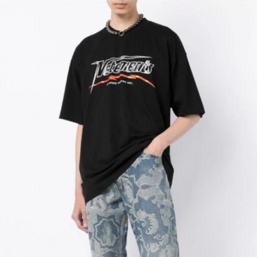베트멍 남/녀 트렌디 블랙 반팔티 - Vetements Unisex Black Tshirts 