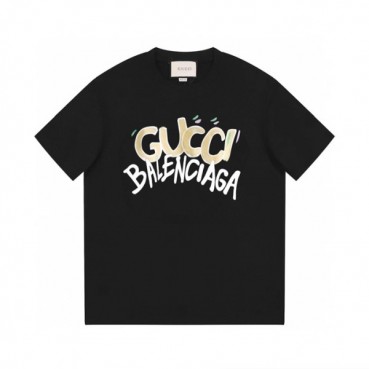 구찌 남/녀 블랙 크루넥 반팔티 - Gucci Unisex Black Short sleeved Tshirts 