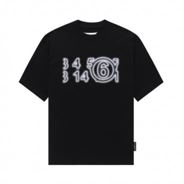 메종마르지엘라 남/녀 크루넥 블랙 반팔티 - Maison Margiela Unisex Black Tshirts 