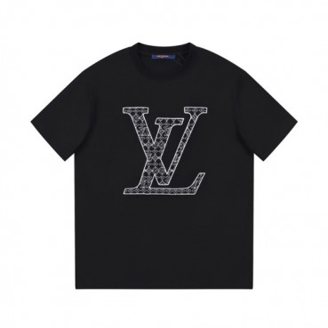루이비통 남성 블랙 크루넥 반팔티 - Louis vuitton Mens Black Short sleeved T