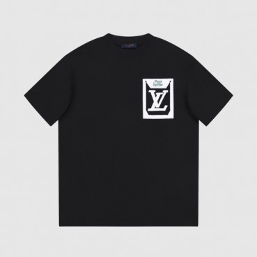 루이비통 남성 블랙 크루넥 반팔티 - Louis vuitton Mens Black Short sleeved T