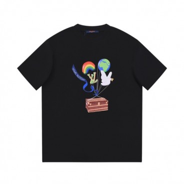 루이비통 남성 블랙 크루넥 반팔티 - Louis vuitton Mens Black Short sleeved T