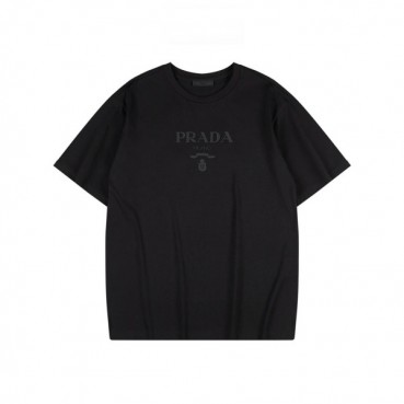 프라다 남성 크루넥 블랙 반팔티 - Mens Black Tshirts 