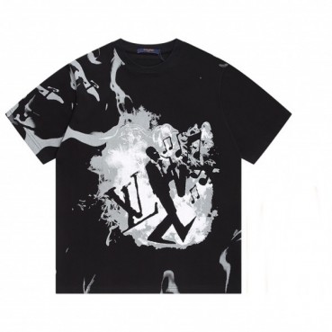 루이비통 남성 블랙 크루넥 반팔티 - Mens Black Tshirts 