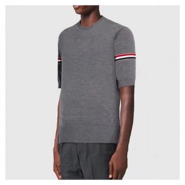 톰브라운 남성 그레이 크루넥 반팔티 - Mens Gray Tshirts 