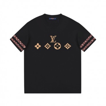 루이비통 남성 블랙 크루넥 반팔티 - Louis vuitton Mens Black Tshirts 