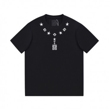 지방시 남성 크루넥 블랙 반팔티 - Mens Black Tshirts 