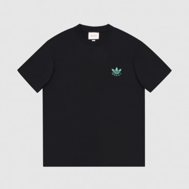 구찌 남/녀 블랙 크루넥 반팔티 - Unisex Black Tshirts 