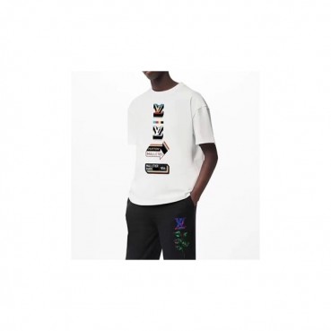 루이비통 남성 화이트 크루넥 반팔티 - Mens White Tshirts 