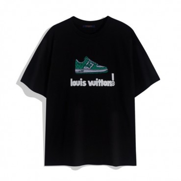 루이비통 남성 블랙 크루넥 반팔티 - Mens Black Tshirts 
