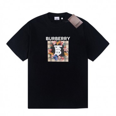 버버리 남성 크루넥 블랙 반팔티 - Mens Black Tshirts 